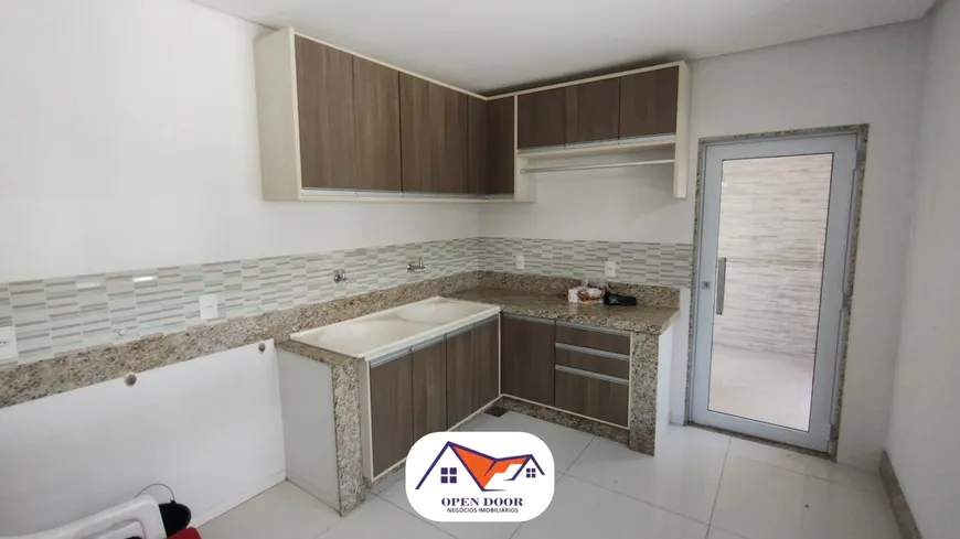 Casa espectacular com acabamento de primeira no Bairro Vale do Ipê – Juiz de Fora – MG